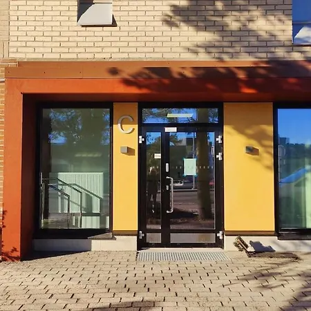 Lovely Peaceful - Close To Airport, Free Parking Apartament *