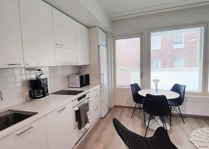 Lovely Peaceful - Close To Airport, Free Parking 아파트 반타